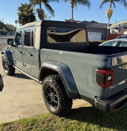 2026 Gladiator OEM Soft top. Only Used For A Couple Weeks.