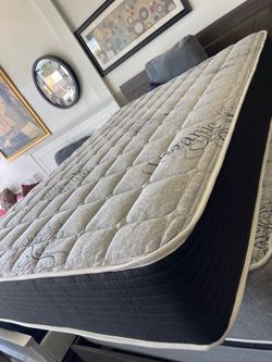 Queen mattress