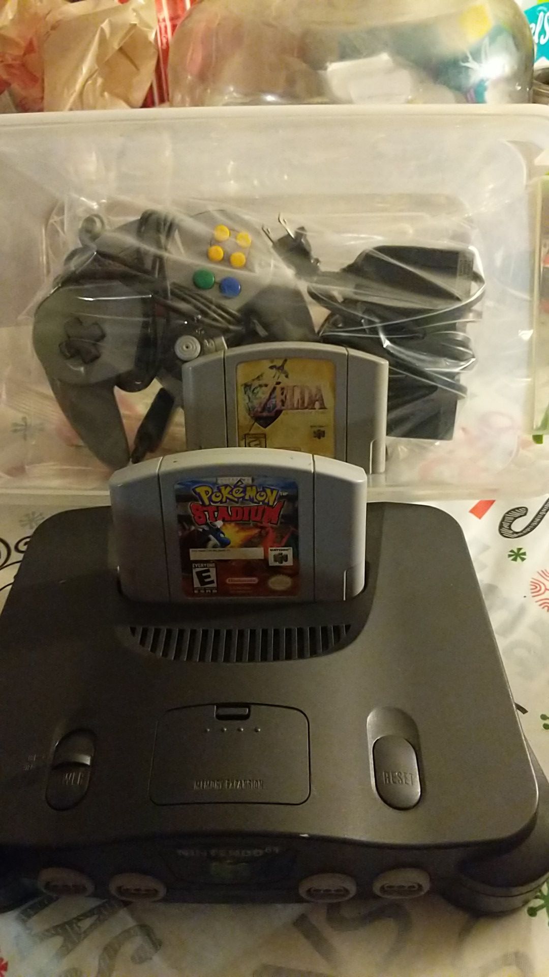 Nintendo 64 w/ 2 games