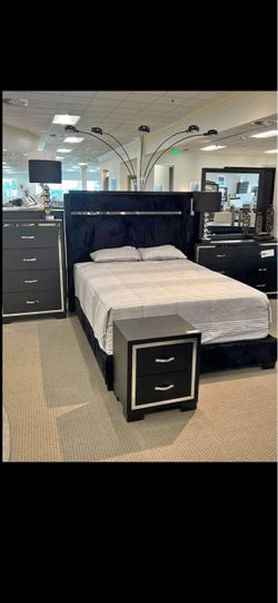 New Queen Bedroom St $40 down