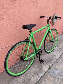 Fixie bike 54cm frame 700x25c tires good condition ready to ride