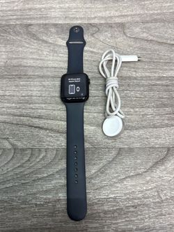 Apple Watch SE 44mm Midnight Aluminum Case – Unlocked Cellular (2025) (A1D024500)