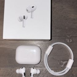 Apple AirPods Pro 2nd Generation with MagSafe Wireless Charging Case - White