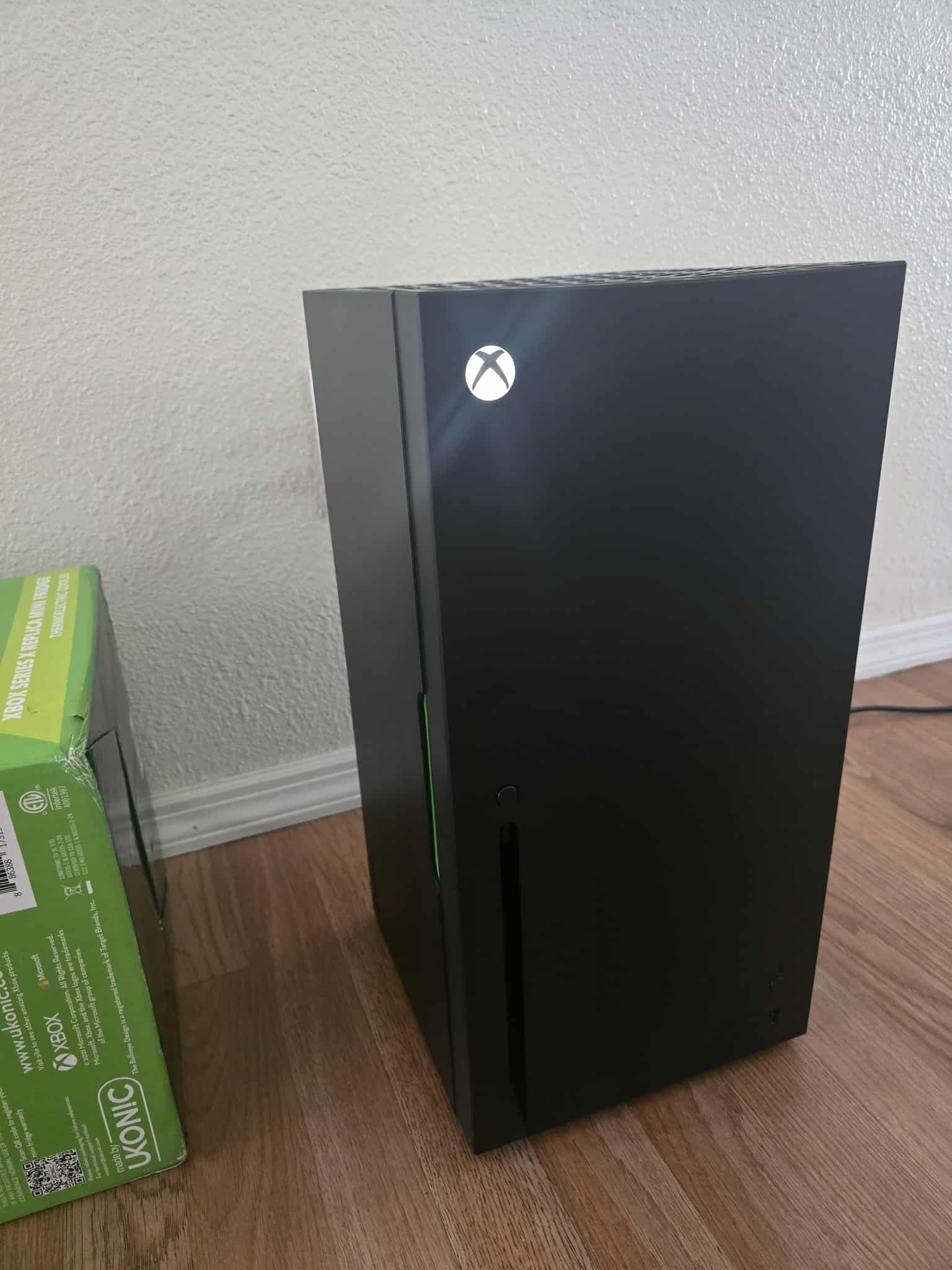 Xbox Mini Fridge 