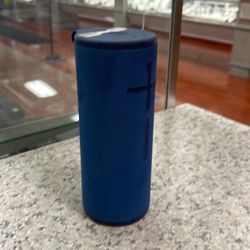 Ultimate ears speaker