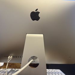 Apple iMac 21.5 inch (late 2012) for sale FOR PARTS OR REPAIR