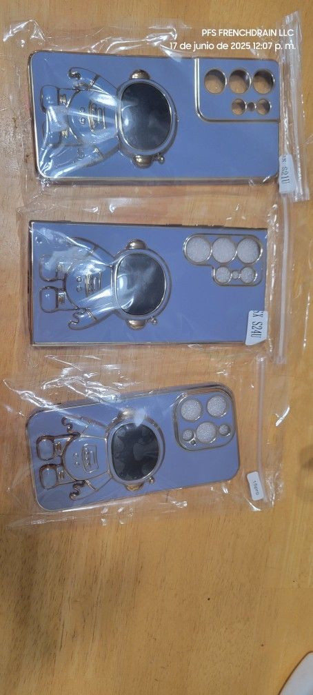 I'm selling these phone case designs, for iPhone 15 pro max and for Samsung 21 ultra, 22ultra 23ultra, 24ultra at 10 each is totally new
