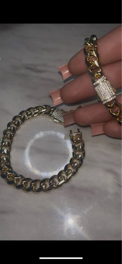 Gold Cuban Link Bracelet
