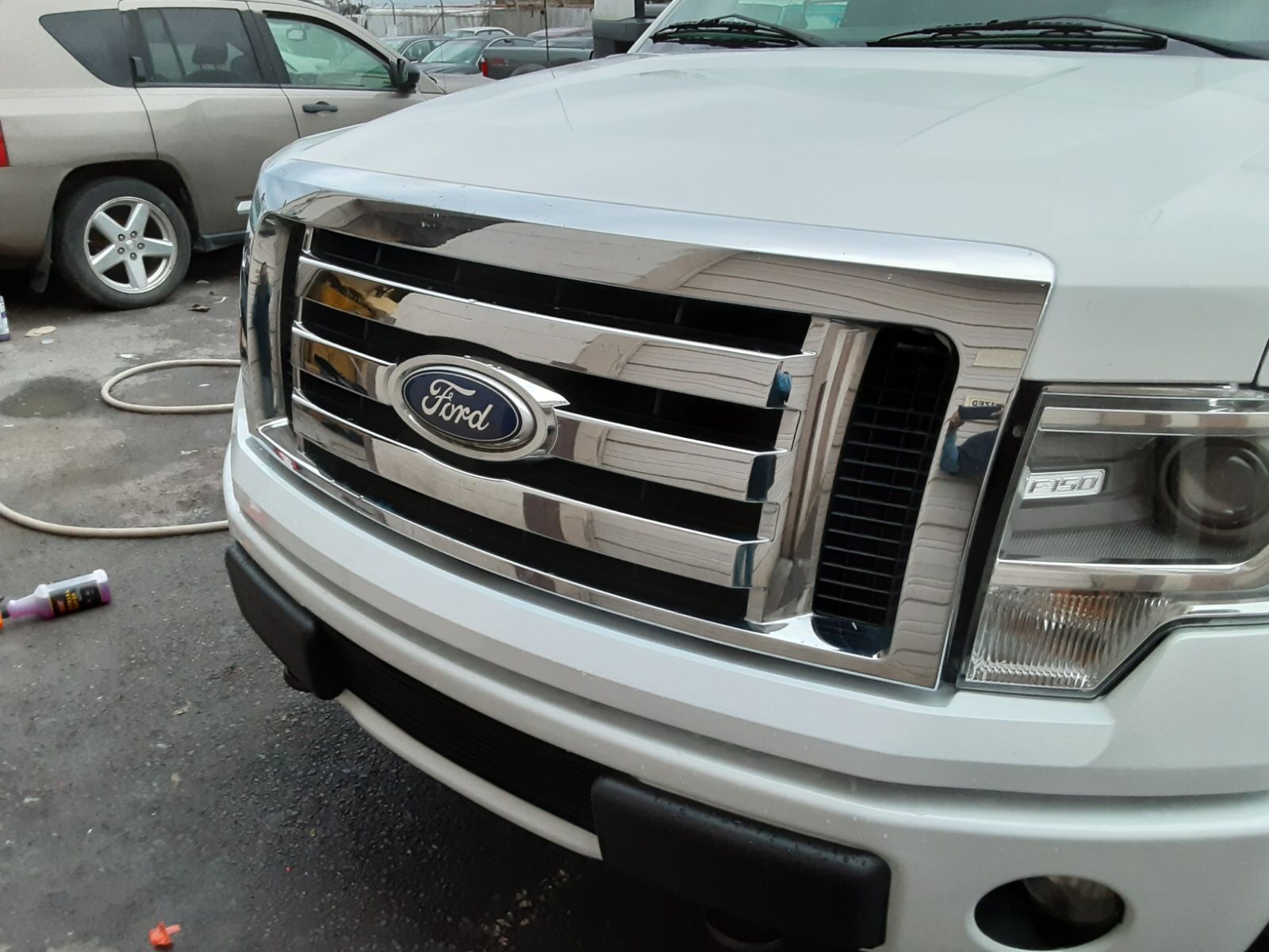 2012 Ford F-150 CHROME GRILLE