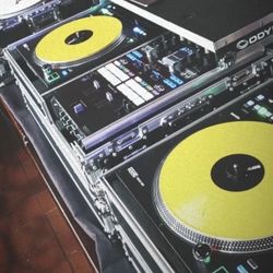 2- Rane MK2 With S11 Mixer 