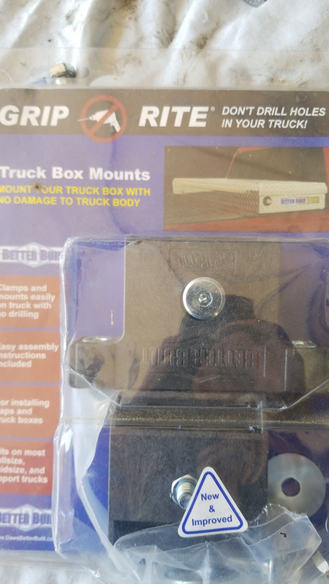 Tool box mounts