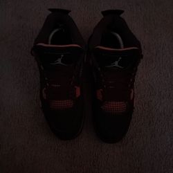 Jordan 4 Red Thunder Series