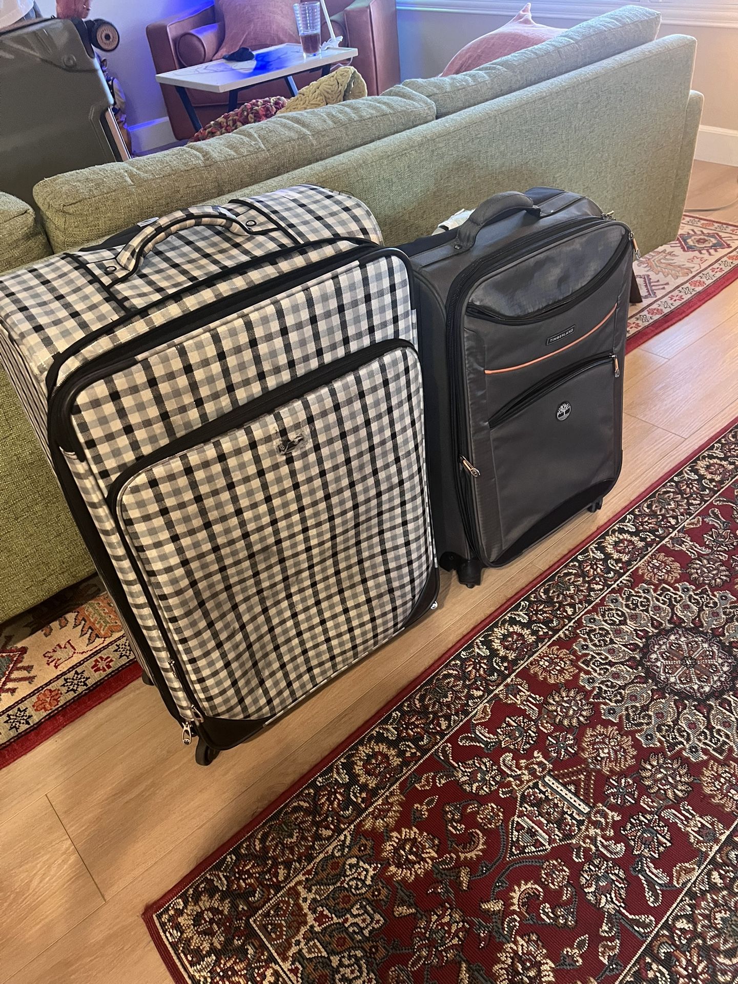 Free Luggage