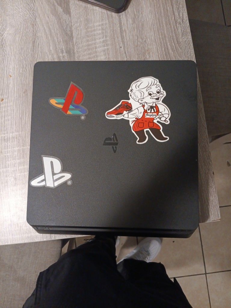Playstation 4