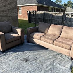 Brown Couch Set *FREE DELIVERY*