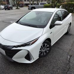 Toyota Prius Prime 