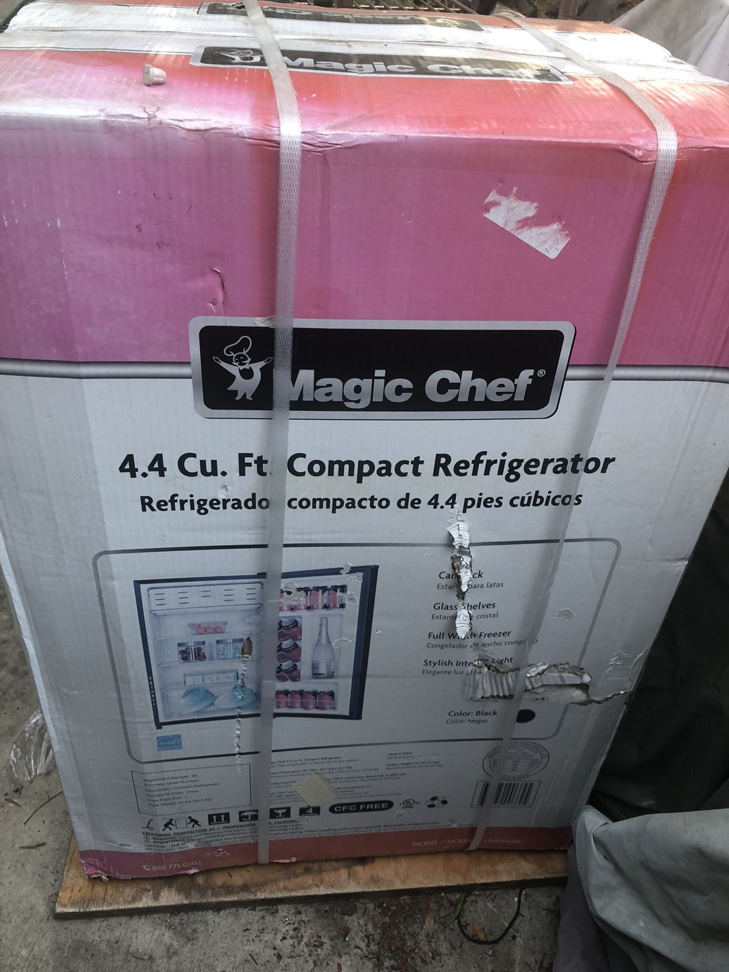 Brand New Magic Chef 4.4 Cu Ft Compact Refrigerator