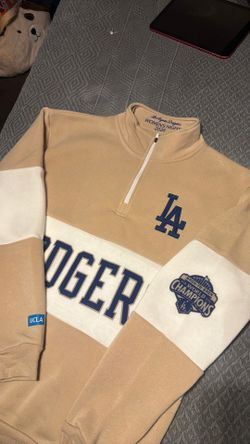 Women’s Dodgers sweatshirt ( Mother’s Day Gift )