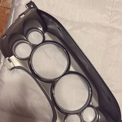 2007-2013 Chevy Silverado Cluster Bezel