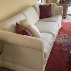 GORGEOUS LIKE NEW OFF-WHITE COUCH