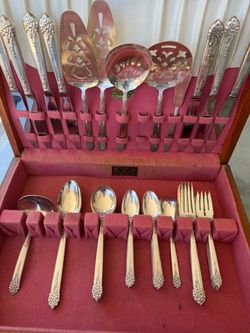 Silver-Plated Flatware Set in Wood Case