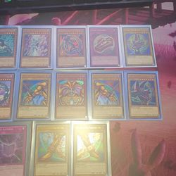 Yu-Gi-Oh Card Bundle (YGLD)