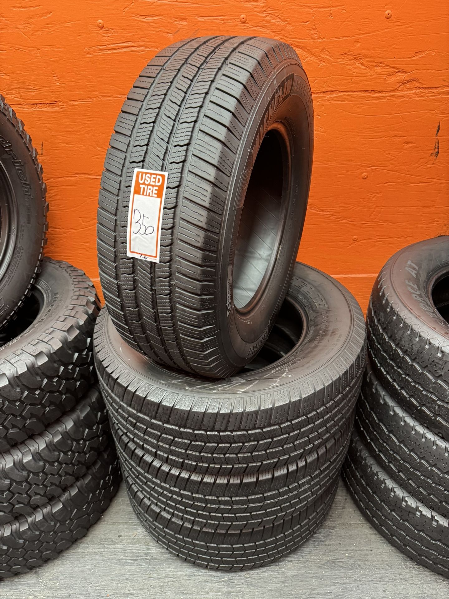 265/70R17 Michelin Defender LTX Full Tire Set