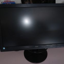 Computer Monitor Like New Condition With HDMI And Cables $35 Very Firm