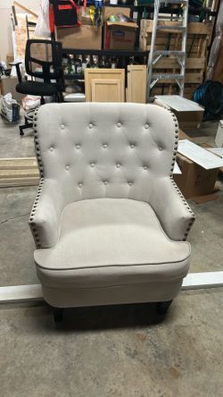 Accent chair