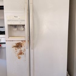Whirlpool Refrigerator 