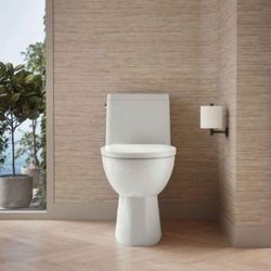 KOHLER 78080-0 Reach Comfort Height Chair Height One-Piece Compact Elongated Toilet with Skirted Trapway, Left-Hand Trip Lever, 1.28 GPF
New open box 
