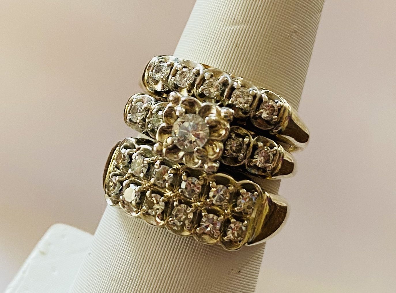 Beautiful Wedding/Engagement Set