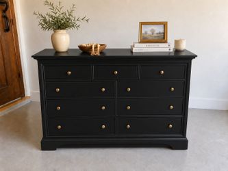 Black & Gold • Stanley Furniture Nine-Drawer Dresser