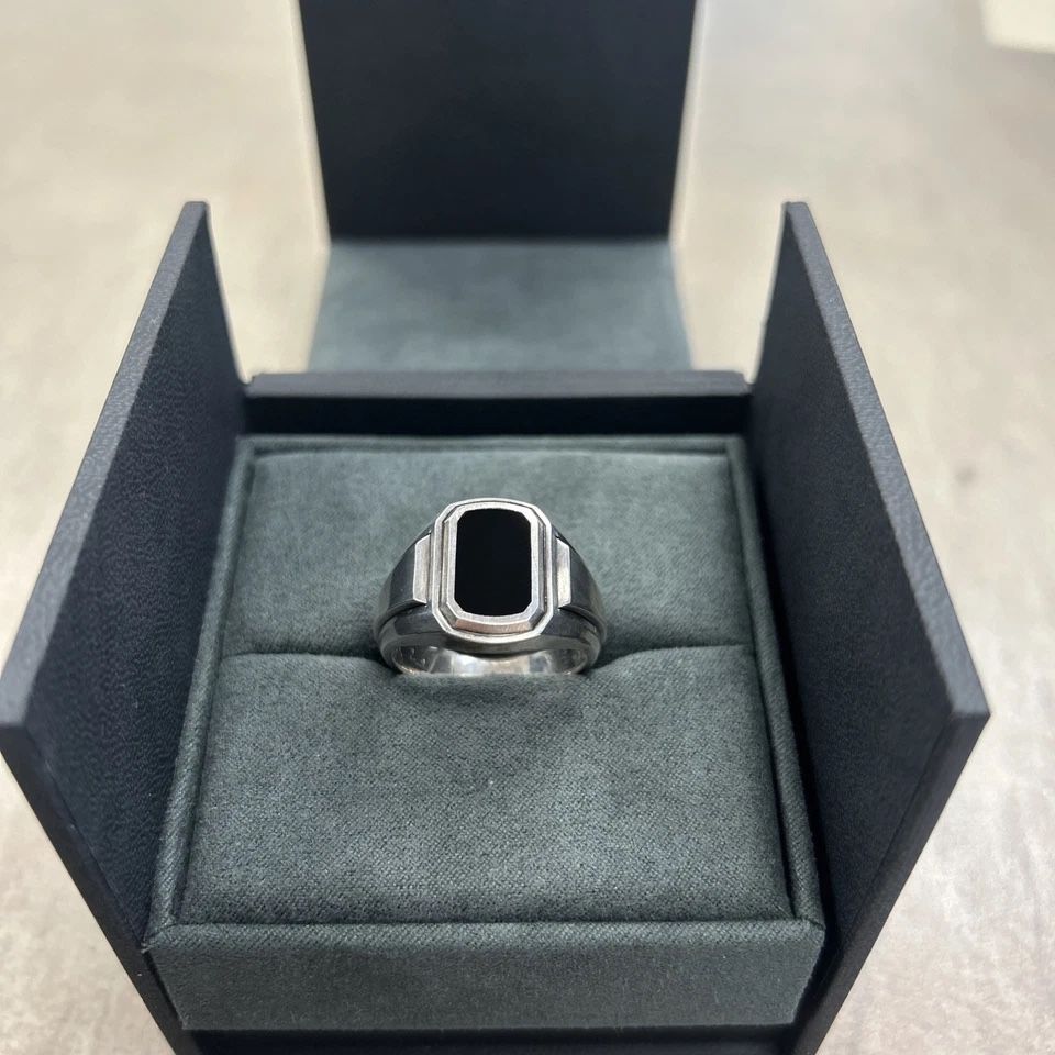 DAVID YURMAN Men's Deco Signet Ring Sterling Silver & Black Onyx Size 13