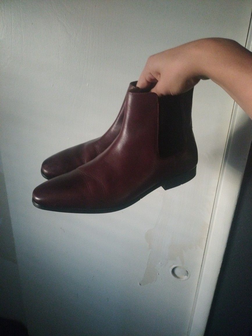 Mens/ Boys Shoes