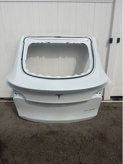 2020 2021 2022 2023 2024 Tesla Model Y Trunk Lid OEM