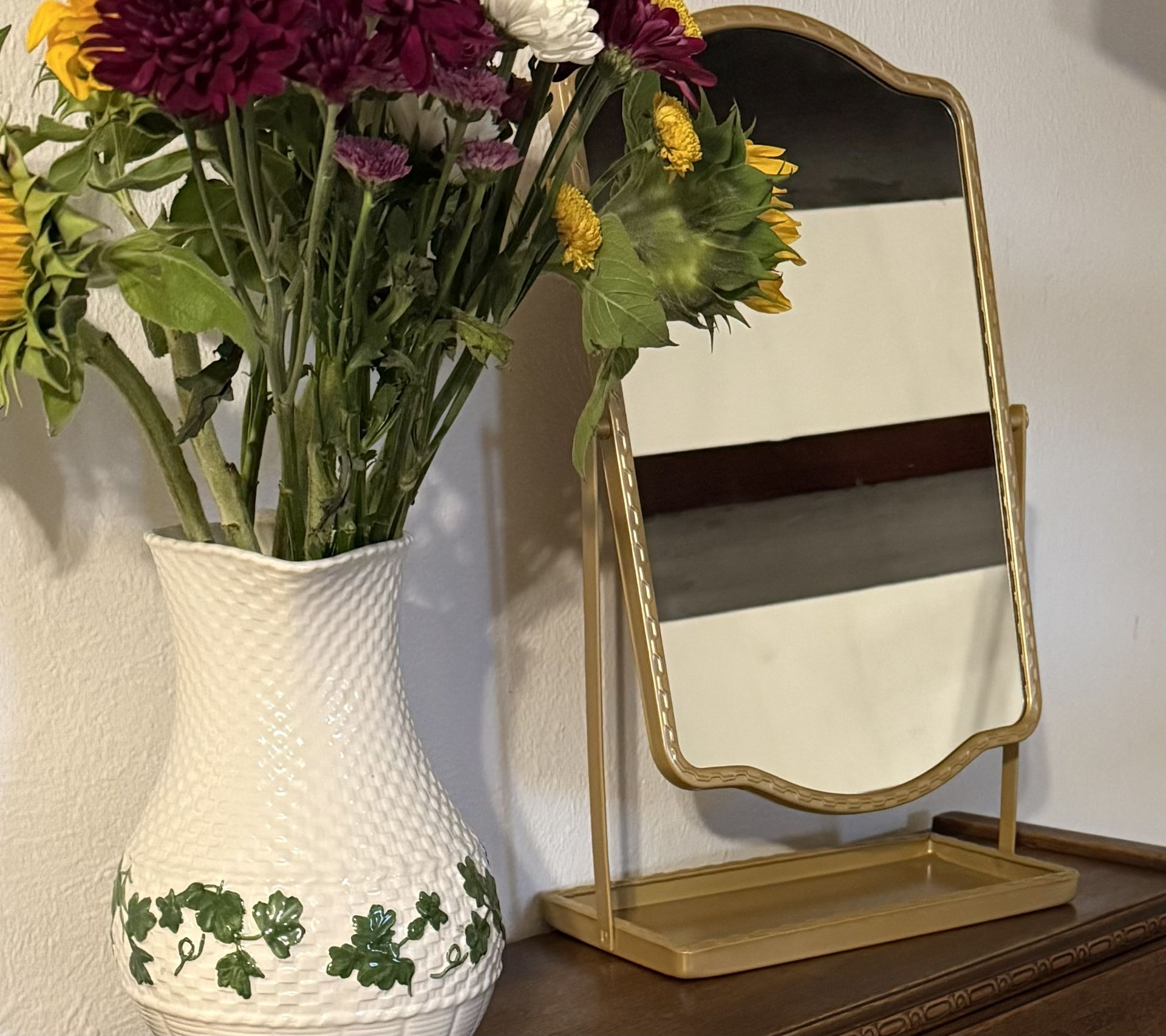Gold Rotating Desk Mirror | Makeup Mirror
