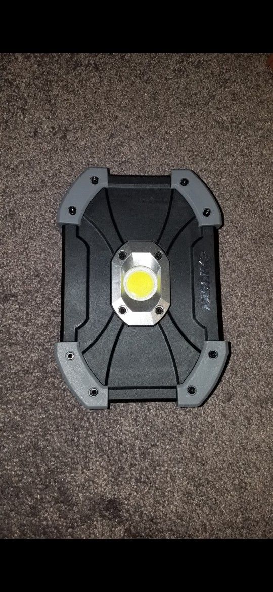 Husky LED Worklight