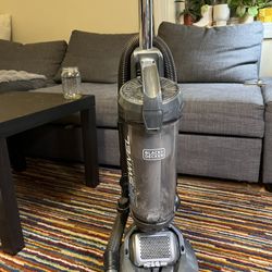 Black + Decker AirSwivel Ultra-Lightweight Vacuum