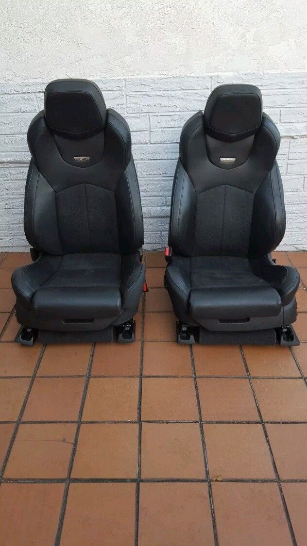 2013 Cadillac ctsv coupes Recaro seats