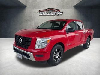 2021 Nissan TITAN