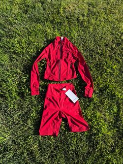 Lululemon Red crop Zip-Up Jacket and Shorts Set