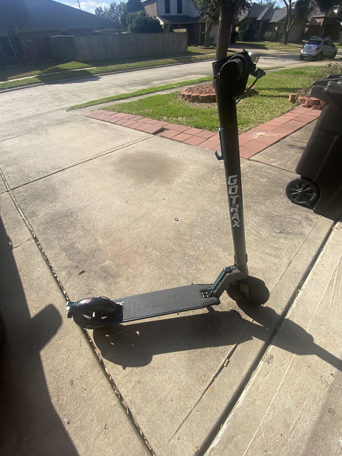 Gotrax Electric Scooter ,black , Great Condition