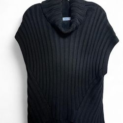 Black turtle neck sleeveless sweater