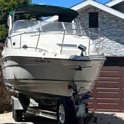 Regal Commadore 1999 Boat