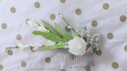 New Custom made bridal floral hair comb/accessory Rustic/Shabby Chic style Very beautiful!!!