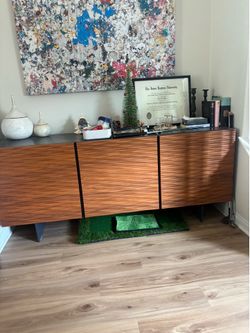 Hold it Modern Mid-Century Style Sideboard / Credenza – Excellent Condition