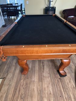 Real Wood Suede Pool Table 
