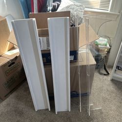 White/clear shelves 