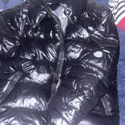 Monclear Maya Hooded Short Down Jacket 